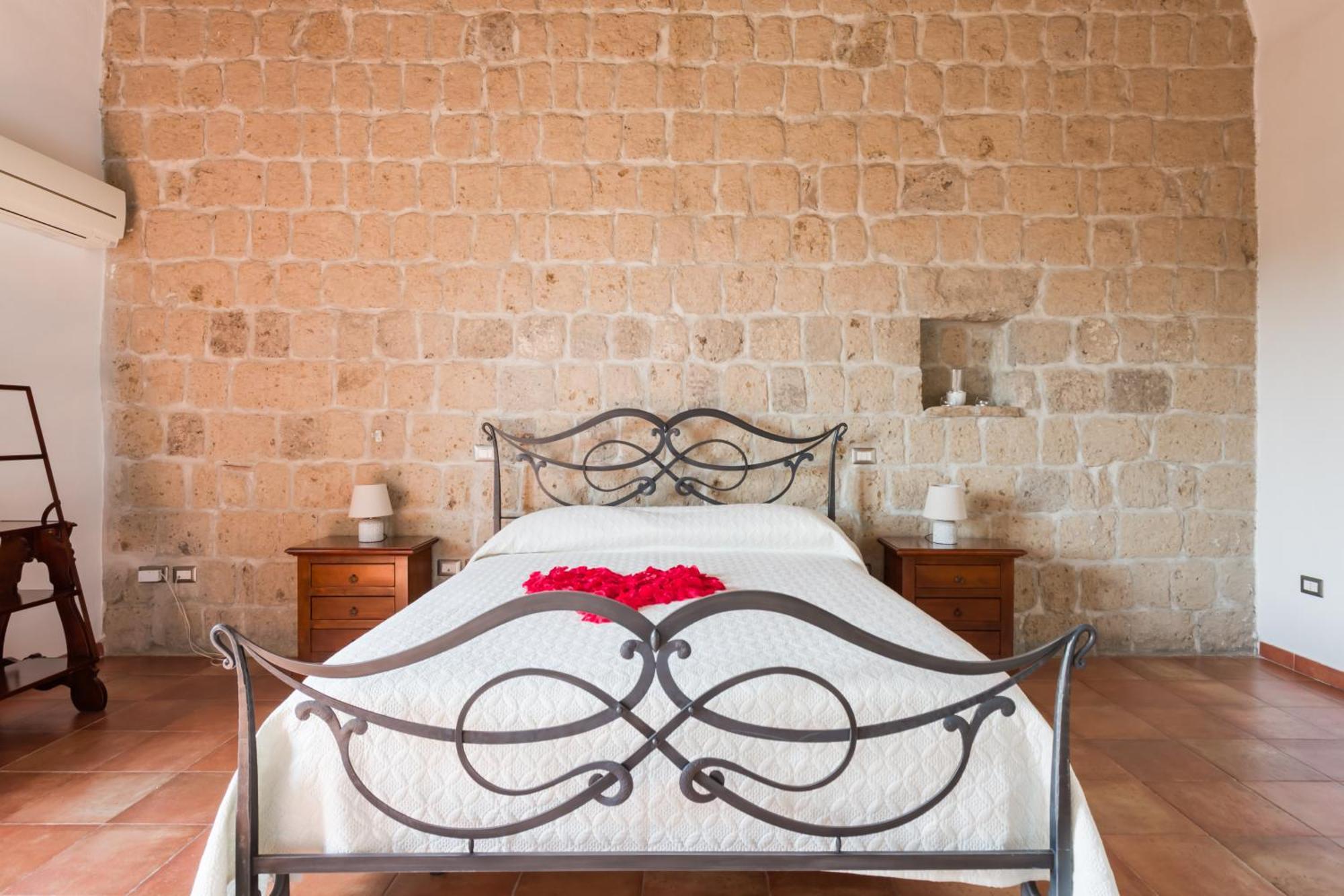 Masseria A Quaranta - Rooms & Events San Marco Evangelista Eksteriør billede